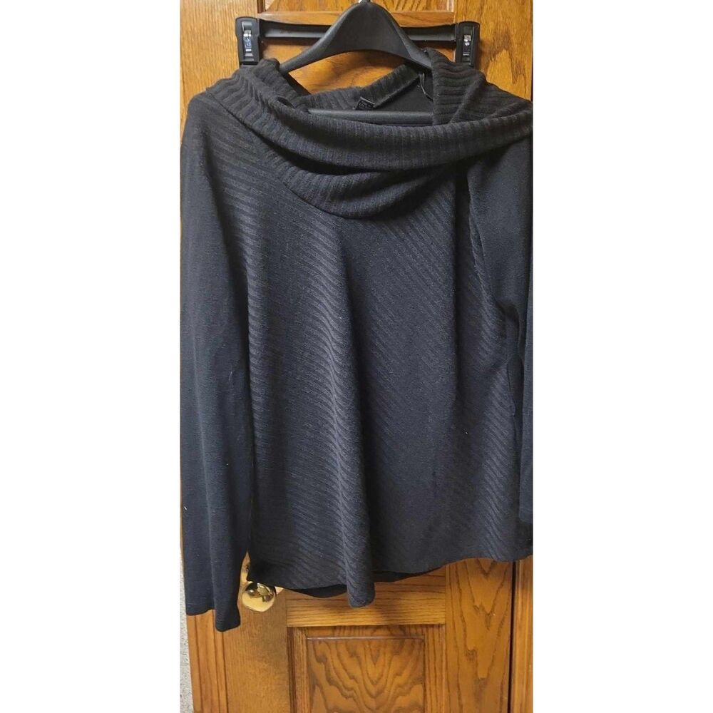 B-Design Women's Top size XL